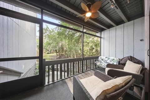 Condo in DeLand, Florida, 2 bedrooms № 2213740 - photo 14