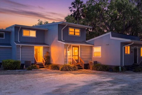 Condo in DeLand, Florida, 2 bedrooms  № 2213740