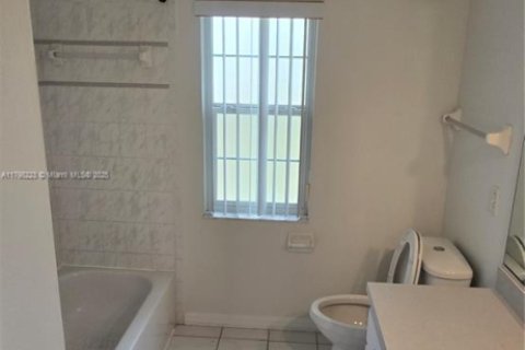 House in Ocala, Florida 3 bedrooms № 1684140 - photo 11
