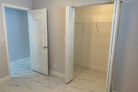 Appartement à louer à Tampa, Floride: 2 chambres, 66.89 m2 № 2099494 - photo 7