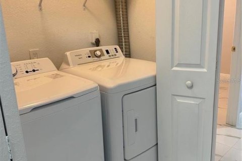 Appartement à louer à Tampa, Floride: 2 chambres, 66.89 m2 № 2099494 - photo 6