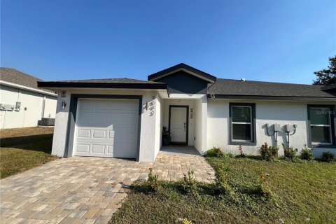 Commercial property in Port Charlotte, Florida 6 bedrooms, 267 sq.m. № 2211974 - photo 2
