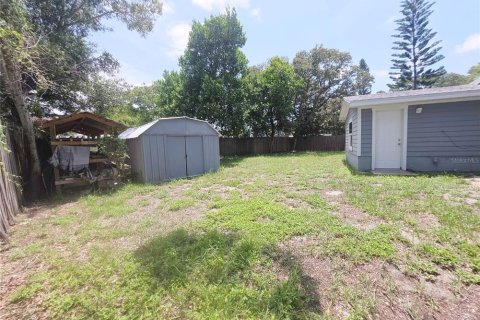 House in Dunedin, Florida 3 bedrooms, 107.95 sq.m. № 2258818 - photo 11
