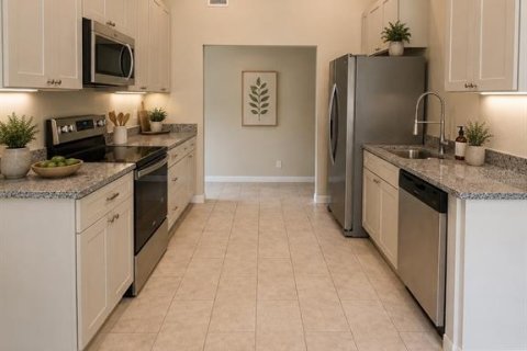 House in Dunedin, Florida 3 bedrooms, 107.95 sq.m. № 2258818 - photo 4