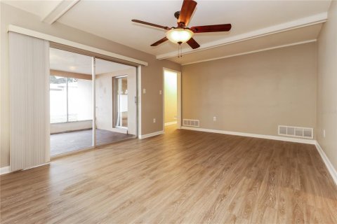 Casa en alquiler en Clearwater, Florida, 4 dormitorios, 157.19 m2 № 1797421 - foto 6