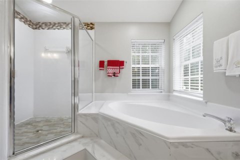 Villa ou maison à vendre à Ocoee, Floride: 4 chambres, 256.41 m2 № 2289908 - photo 20