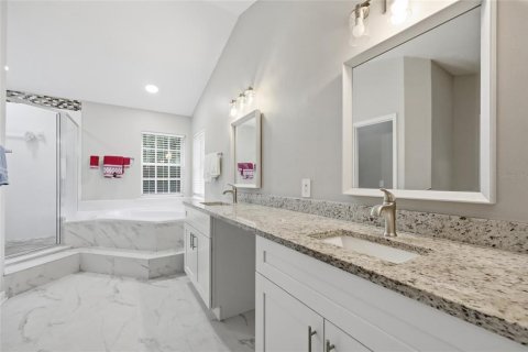 Villa ou maison à vendre à Ocoee, Floride: 4 chambres, 256.41 m2 № 2289908 - photo 18