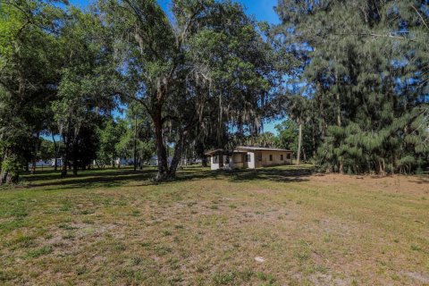 Commercial property in Moore Haven, Florida № 2173279 - photo 24