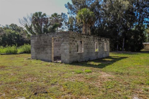 Commercial property in Moore Haven, Florida № 2173279 - photo 27