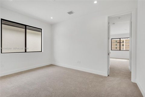 Villa ou maison à louer à Doral, Floride: 3 chambres, 197.32 m2 № 1997369 - photo 19