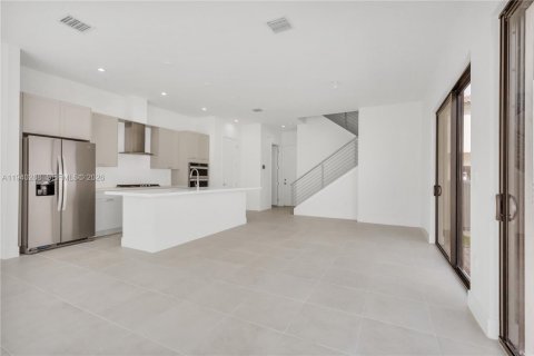 Villa ou maison à louer à Doral, Floride: 3 chambres, 197.32 m2 № 1997369 - photo 7