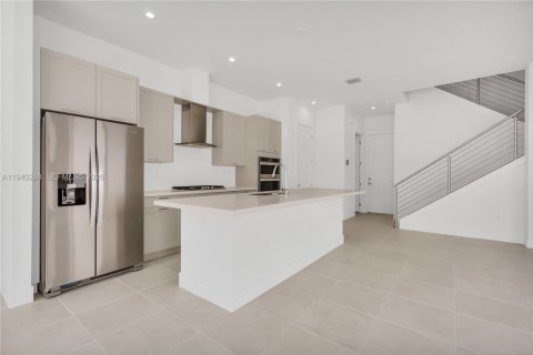 Villa ou maison à Doral, Floride 3 chambres, 197.32 m2 № 1997369