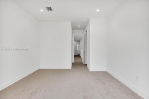 Villa ou maison à louer à Doral, Floride: 3 chambres, 197.32 m2 № 1997369 - photo 20