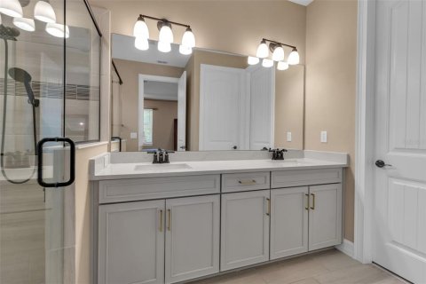 House in Sarasota, Florida 5 bedrooms, 287.72 sq.m. № 2232657 - photo 27