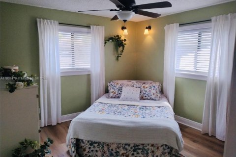 Casa en venta en Titusville, Florida, 3 dormitorios, 146.6 m2 № 1807910 - foto 19