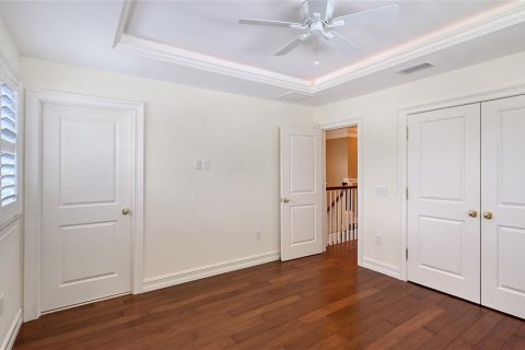 House in Longboat Key, Florida 4 bedrooms, 269.6 sq.m. № 1904215 - photo 26
