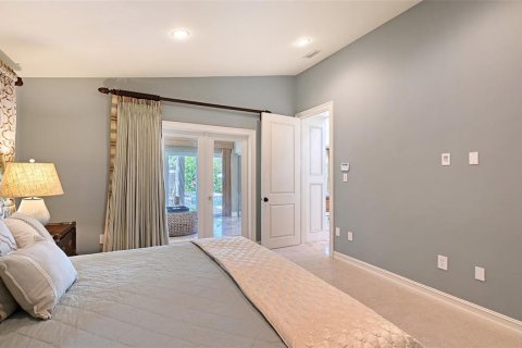 House in Longboat Key, Florida 4 bedrooms, 269.6 sq.m. № 1904215 - photo 14
