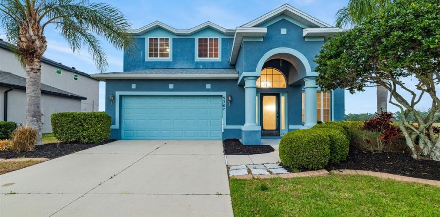 Villa ou maison à Palmetto, Floride 4 chambres, 270.25 m2 № 1630683