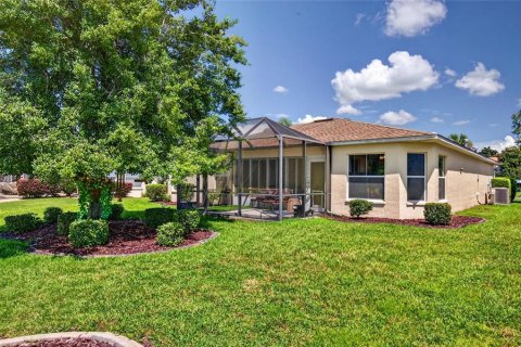 Villa ou maison à vendre à Ocala, Floride: 3 chambres, 153.01 m2 № 2345287 - photo 2