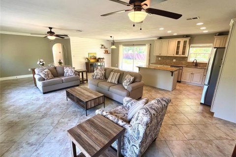 Villa ou maison à vendre à Valrico, Floride: 4 chambres, 213.12 m2 № 1630947 - photo 9