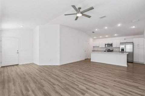 Casa en venta en The Villages, Florida, 2 dormitorios, 111.3 m2 № 1908988 - foto 14