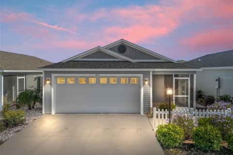 Casa en venta en The Villages, Florida, 2 dormitorios, 111.3 m2 № 1908988 - foto 1