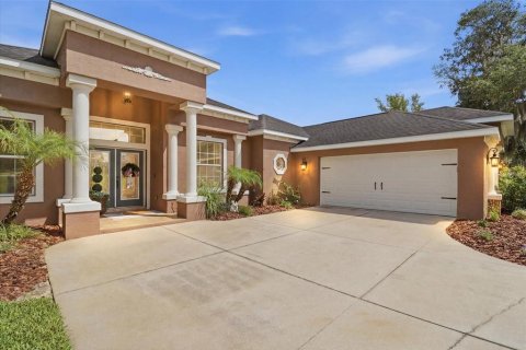 Casa en venta en Inverness, Florida, 3 dormitorios, 317.08 m2 № 2102472 - foto 4