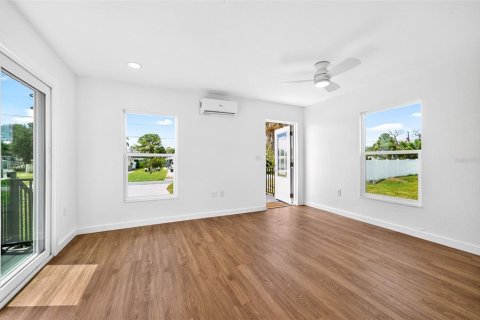 Casa en venta en Englewood, Florida, 2 dormitorios, 59.46 m2 № 2351748 - foto 3