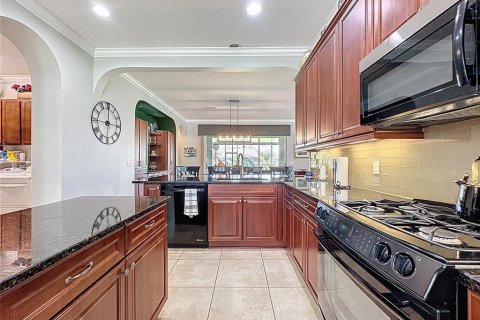 Купить виллу или дом в Гроувленд, Флорида 7 комнат, 205.22м2, № 1909772 - фото 13