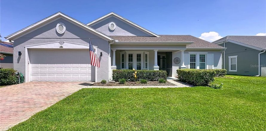 Villa ou maison à Groveland, Floride 3 chambres, 205.22 m2 № 1909772