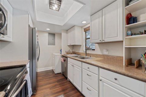 Condominio en venta en Orlando, Florida, 2 dormitorios, 90.67 m2 № 2112771 - foto 7