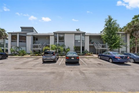 Condominio en venta en Orlando, Florida, 2 dormitorios, 90.67 m2 № 2112771 - foto 13