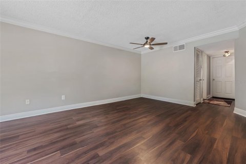 Condominio en venta en Orlando, Florida, 2 dormitorios, 90.67 m2 № 2112771 - foto 4