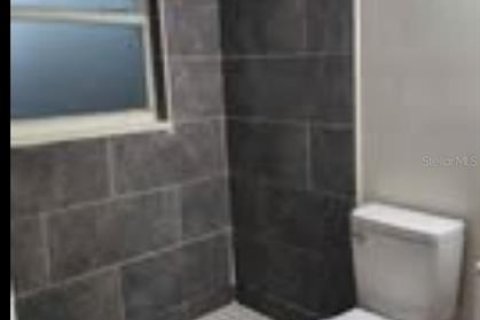Propiedad comercial en venta en Crystal River, Florida, 5 dormitorios, 196.21 m2 № 1637294 - foto 9