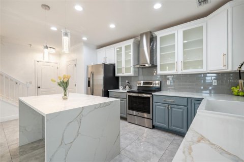 Casa en venta en Davenport, Florida, 3 dormitorios, 208.29 m2 № 1885197 - foto 5