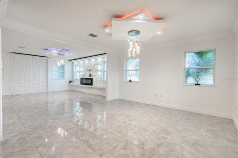 Casa en venta en Davenport, Florida, 3 dormitorios, 208.29 m2 № 1885197 - foto 19