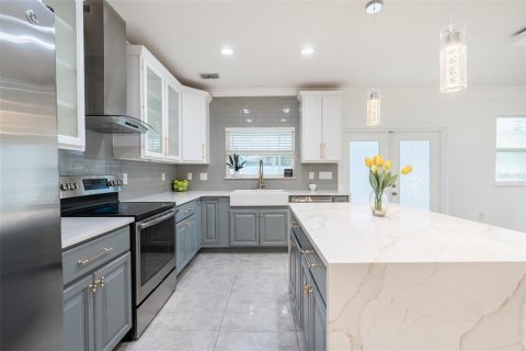 Casa en venta en Davenport, Florida, 3 dormitorios, 208.29 m2 № 1885197 - foto 7