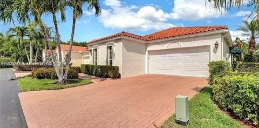 Дом в Бока-Ратон, Флорида 3 спальни, 174.84м2 № 1974848