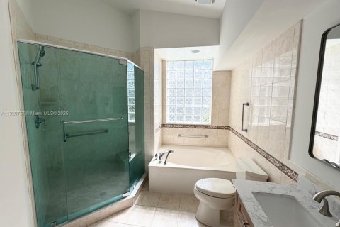 Снять в аренду виллу или дом в Бока-Ратон, Флорида 3 спальни, 174.84м2, № 1974848 - фото 16