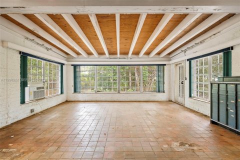 Villa ou maison à vendre à Miami Shores, Floride: 3 chambres, 228.45 m2 № 2062797 - photo 8