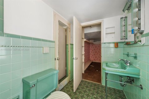 Villa ou maison à vendre à Miami Shores, Floride: 3 chambres, 228.45 m2 № 2062797 - photo 21