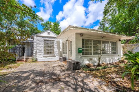Villa ou maison à vendre à Miami Shores, Floride: 3 chambres, 228.45 m2 № 2062797 - photo 28
