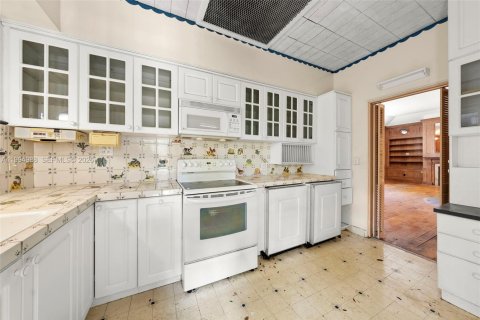 Villa ou maison à vendre à Miami Shores, Floride: 3 chambres, 228.45 m2 № 2062797 - photo 13