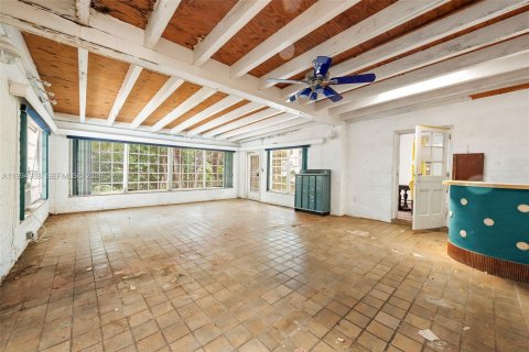 Villa ou maison à vendre à Miami Shores, Floride: 3 chambres, 228.45 m2 № 2062797 - photo 6