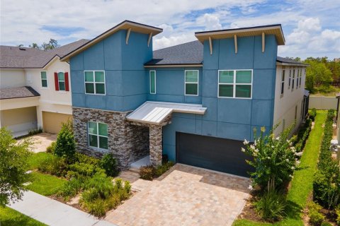 Casa en venta en Kissimmee, Florida, 9 dormitorios, 405.33 m2 № 1911664 - foto 1