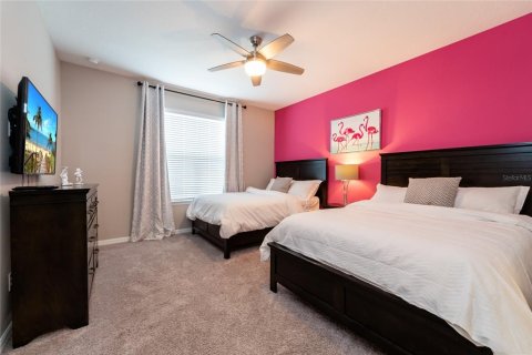 Casa en venta en Kissimmee, Florida, 9 dormitorios, 405.33 m2 № 1911664 - foto 19