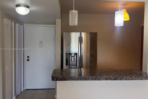 Condo in Deerfield Beach, Florida, 2 bedrooms  № 1938117