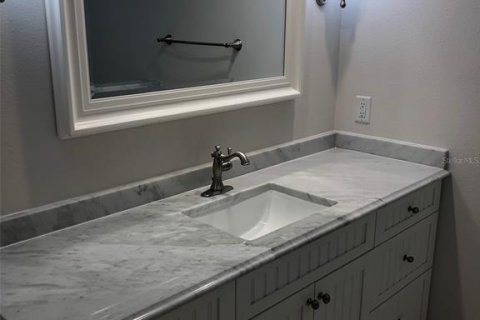 Copropriété à louer à Saint Petersburg, Floride: 2 chambres, 116.13 m2 № 2108320 - photo 15