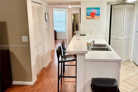 Copropriété à vendre à Fort Myers, Floride: 1 chambre № 2014459 - photo 9