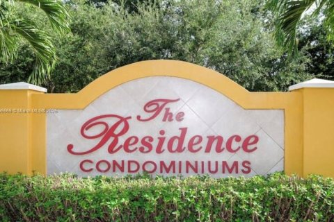 Copropriété à vendre à Fort Myers, Floride: 1 chambre № 2014459 - photo 3